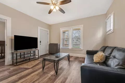 2867 N Fratney, Milwaukee, WI 53212