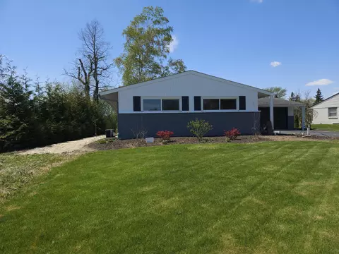 9131 N Pelham, Bayside, WI 53217