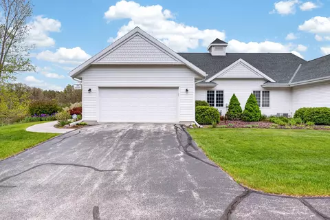 480 Paulina, Elkhart Lake, WI 53020