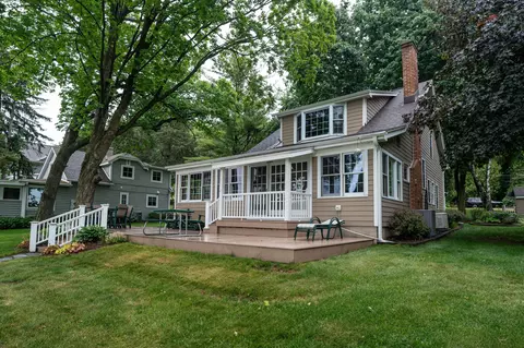 4727 Fontana Bch, Polk, WI 53095