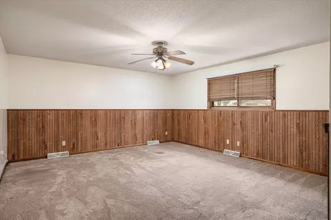 Bedroom - 1206 Willow, La Crescent, MN 55947 photo 6 of 6