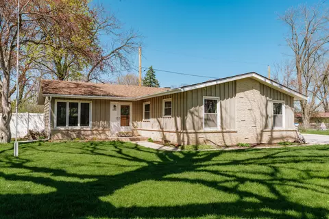 9814 W Green Tree, Milwaukee, WI 53224