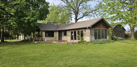 29303 Evergreen, Waterford, WI 53185