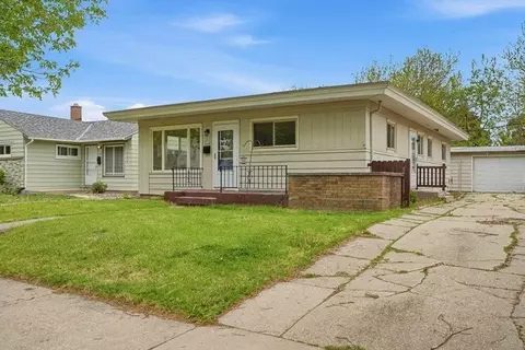 3220 S 72nd, Milwaukee, WI 53219