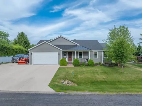 N1682 Washington, Lake Geneva, WI 53147
