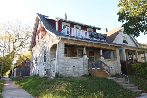 3201 N 39th, Milwaukee, WI 53216