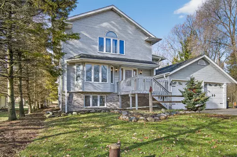 9934 28th, Pleasant Prairie, WI 53158
