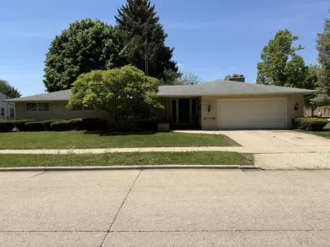 7504 19th, Kenosha, WI 53143