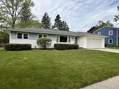 923 W Whitefish, Port Washington, WI 53074