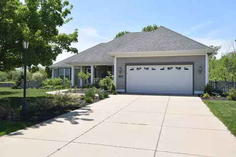 3326 Emmertsen, Racine, WI 53406