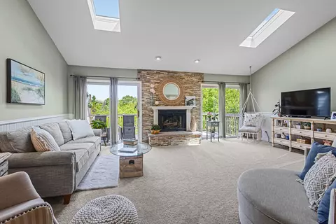 355 Havenwood #8, Lake Geneva, WI 53147