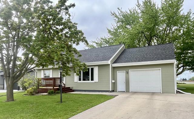 721 Menasha, Reedsville, WI 54230