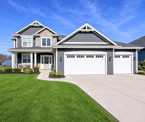 s54w25488 Pebble Brk, Waukesha, WI 53189