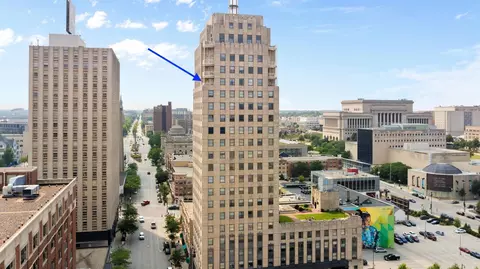 606 W Wisconsin #1801, Milwaukee, WI 53203