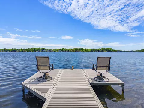 6912 N Tichigan, Waterford, WI 53185