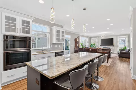 3128 W Hidden Oaks, Franklin, WI 53132