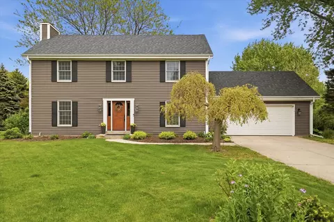660 Weidman, Cedarburg, WI 53012
