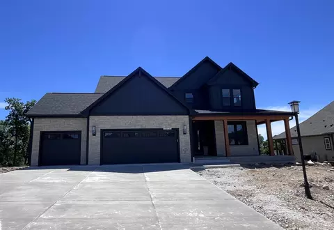 n66w21485 Sagebrush, Menomonee Falls, WI 53051