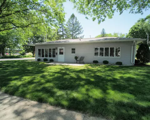 1300 Center, Watertown, WI 53098