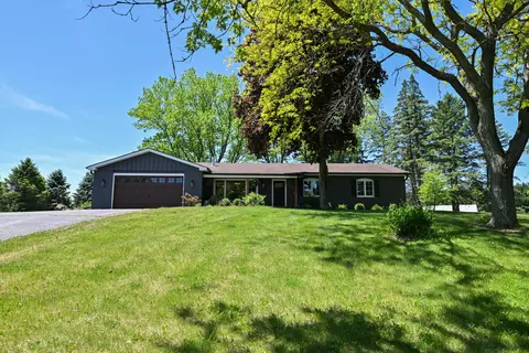 485 Killarney, Erin, WI 53027