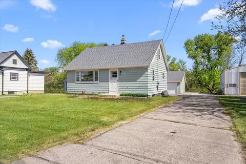 3776 Hubertus, Hubertus, WI 53033