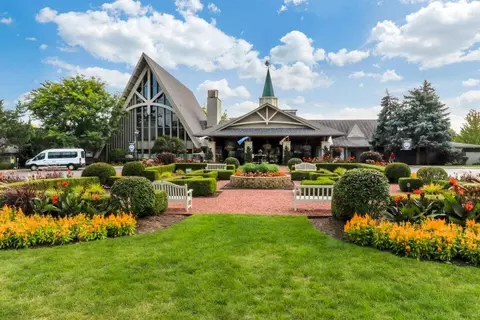 269 Fontana #2566, Fontana, WI 53125