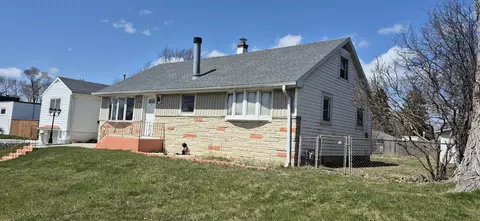 2430 W College, Milwaukee, WI 53221