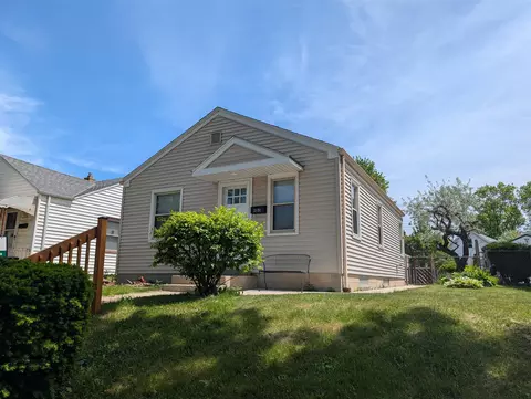 3130 S Clement, Milwaukee, WI 53207