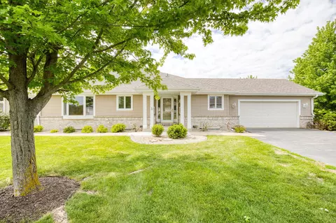w173n7932 Bluejay, Menomonee Falls, WI 53051