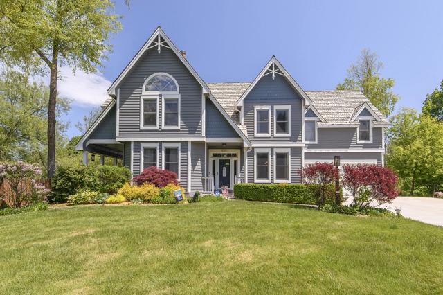 5201 Hunt Clb, Wind Point, WI 53402