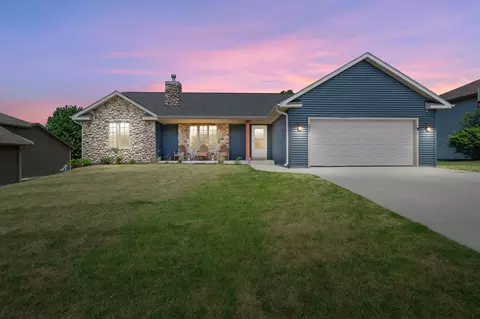 230 Thurow, Oconomowoc, WI 53066