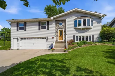 924 N Grant, Port Washington, WI 53074