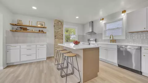 1107 Alabama, Sheboygan, WI 53081