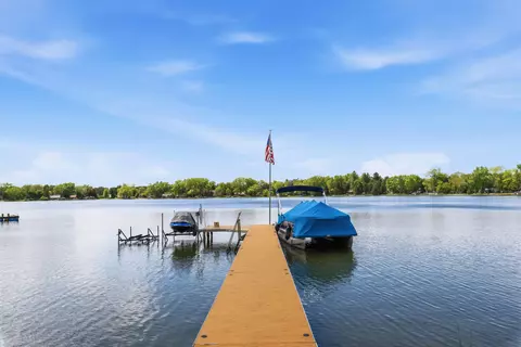 w376s4887 E Pretty Lk, Ottawa, WI 53118