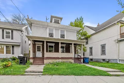 1613 Taylor, Racine, WI 53403