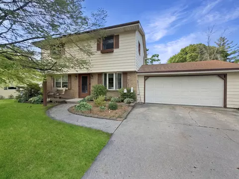 2306 Pleasant, New Holstein, WI 53061