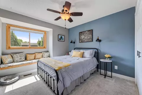 Bedroom - 712 Juniper, La Crescent, MN 55947 photo 4 of 4