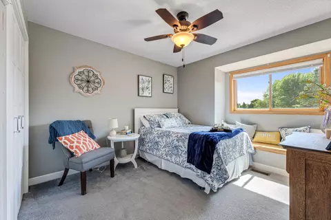 Bedroom - 712 Juniper, La Crescent, MN 55947 photo 3 of 4