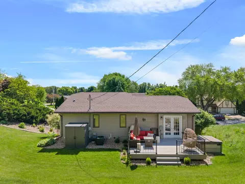 Exterior - 712 Juniper, La Crescent, MN 55947 photo 8 of 9
