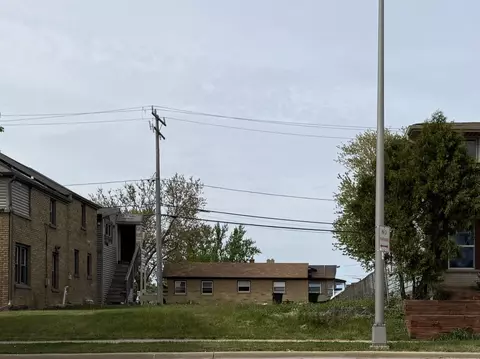 lot7 W Howard, Greenfield, WI 53221
