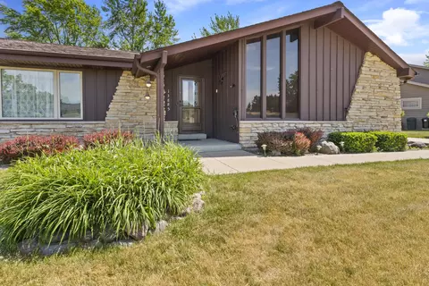 13885 W Crawford, New Berlin, WI 53151