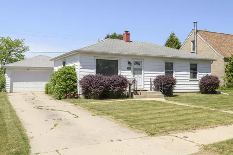 1520 Menomonee, South Milwaukee, WI 53172