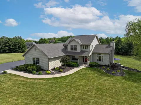 s89w31671 Cooper, Mukwonago, WI 53149