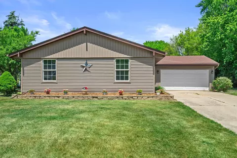 s104w20472 Tina, Muskego, WI 53150