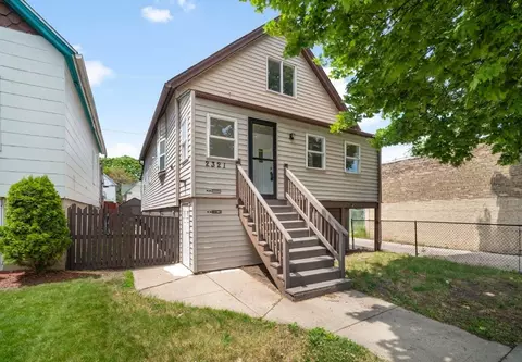 2321 S 19th, Milwaukee, WI 53215