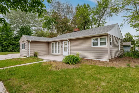 6304 W Nash, Milwaukee, WI 53216