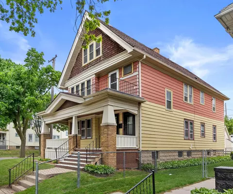 3403 N 21st #3405, Milwaukee, WI 53206
