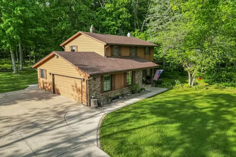 n92w25490 Blue Heron, Lisbon, WI 53089