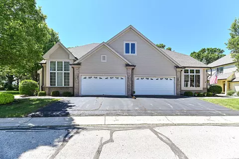 411 Meadowdale #1, Waukesha, WI 53188