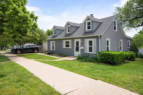 549 Briody, Burlington, WI 53105